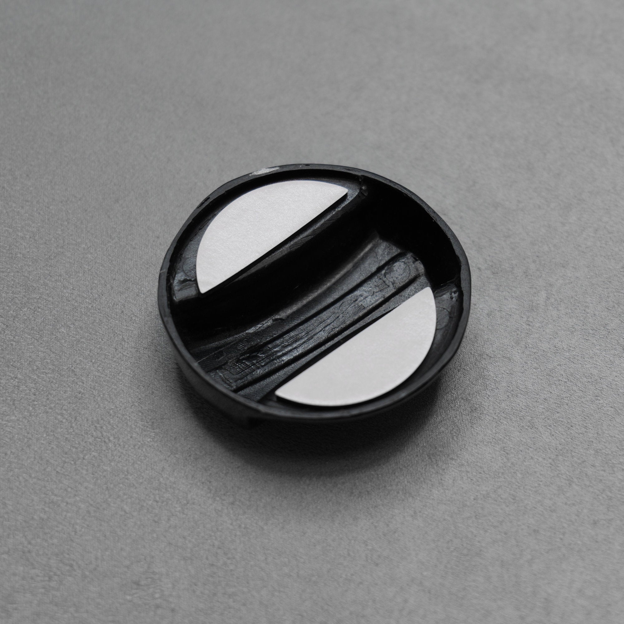 Carbon Fibre Fuel Cap Filler Cover for BMW 1 2 3 4 5 Series M2 M3 M4 M5