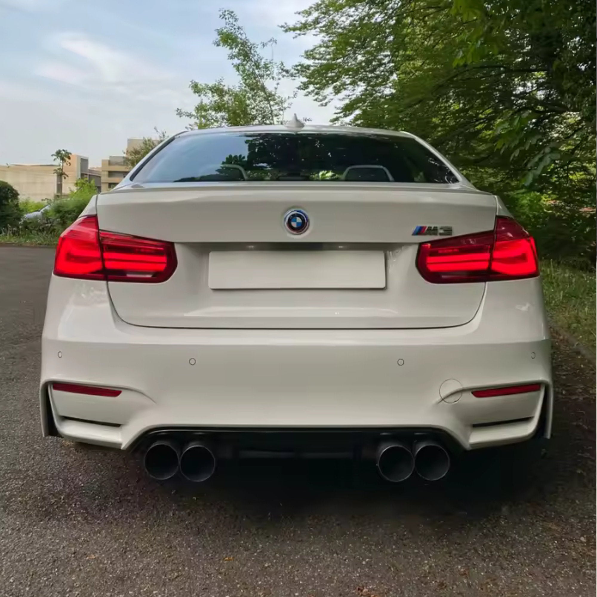 4x Multicoloured Oversized Stainless Steel Exhaust Tips for BMW M2 M3 M4 M5 F87 F80 F82 F10 M6 F06/F12/F13 70MM