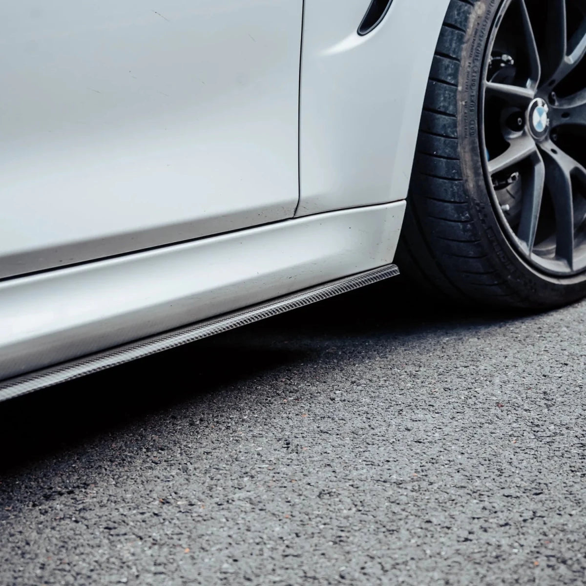 Carbon Fibre Side Skirts for BMW F80 M3 F82 F83 M4 - Exterior Styling | Carbon Kings