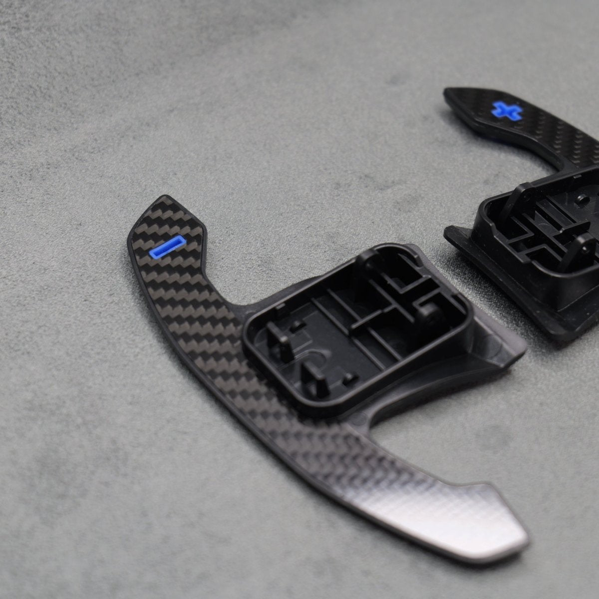 Carbon Fibre & Blue Gear Shifter Paddles for BMW F80 M3 F82 M4 M2 G30 F30 - Interior Styling | Carbon Kings