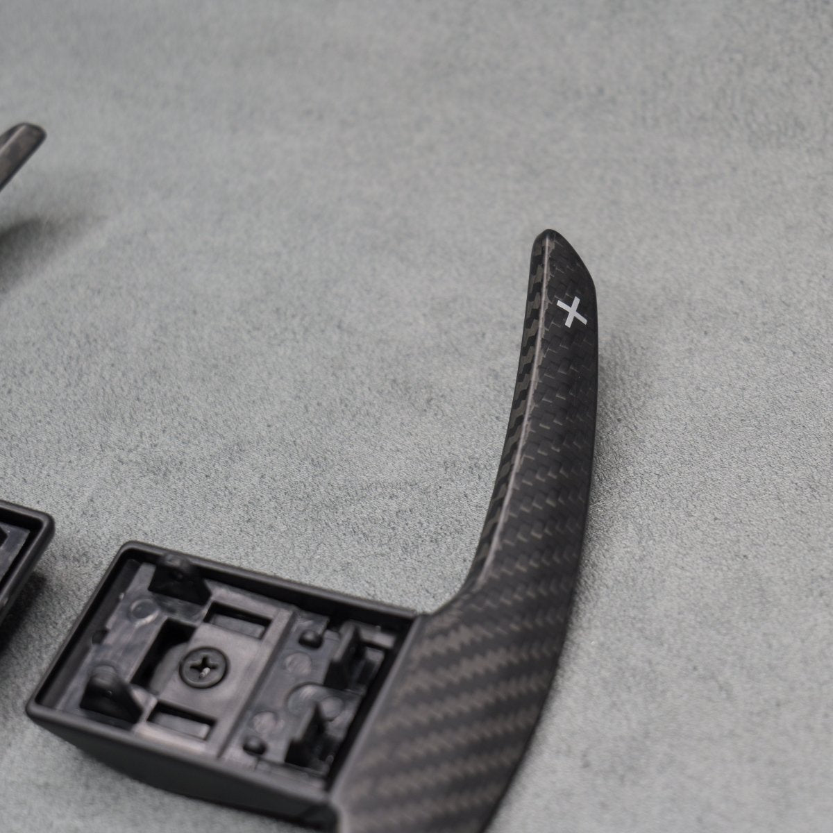Satin Carbon Fibre Shifter Paddles BMW M3 M4 M2 F80 F82 F87 M5 M6 X5M X6M M - Interior Styling | Carbon Kings
