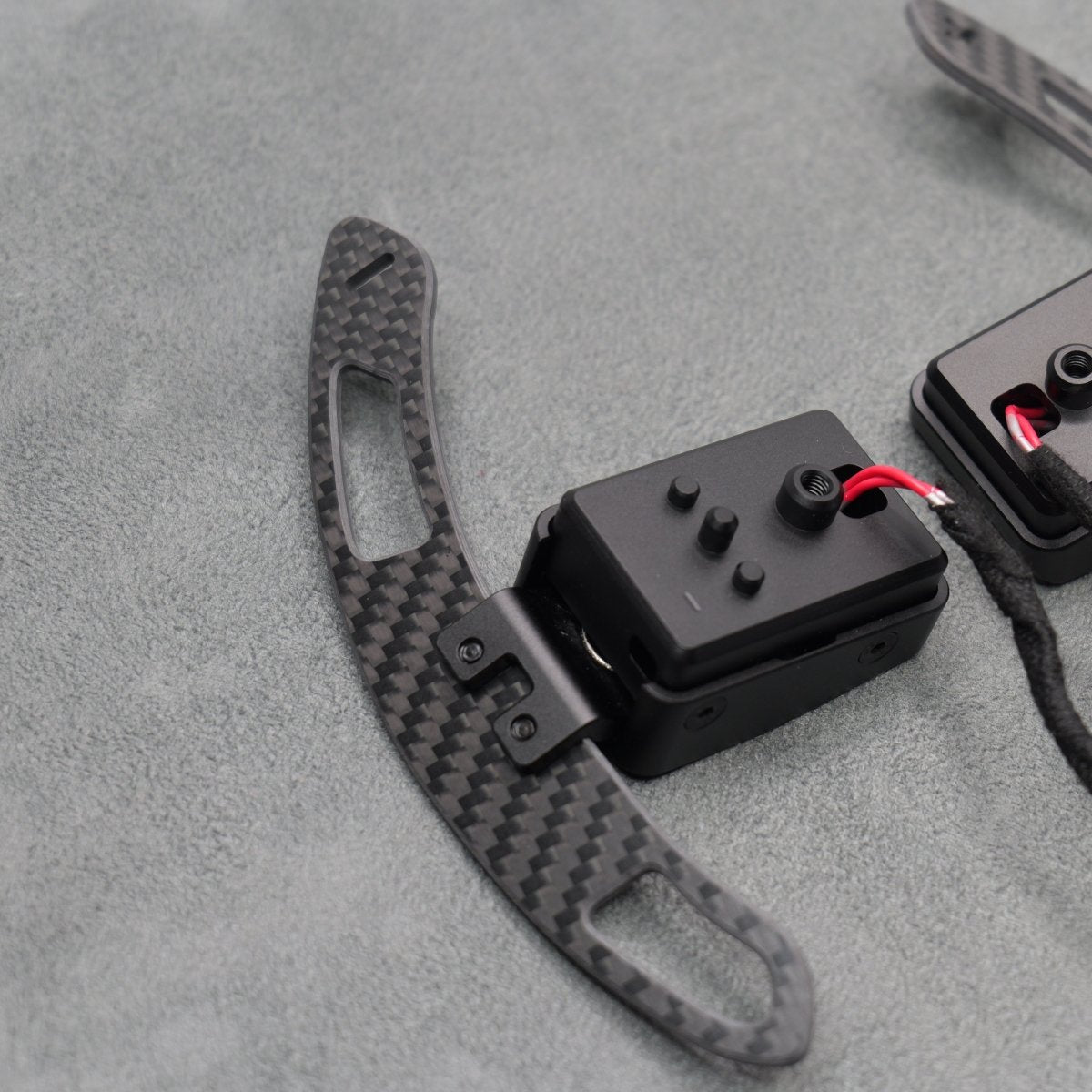 Magnetic Carbon Fibre Gear Shifter Paddles for BMW F80 M3 F82 M4 F87 M2 G80 G82 G87 - Interior Styling | Carbon Kings