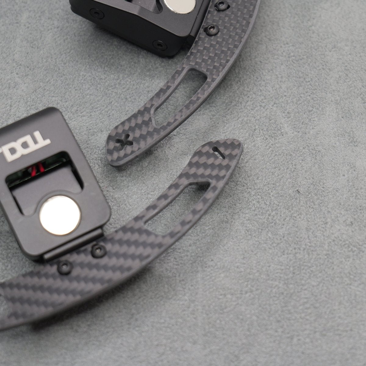 Magnetic Carbon Fibre Gear Shifter Paddles for BMW F80 M3 F82 M4 F87 M2 G80 G82 G87 - Interior Styling | Carbon Kings