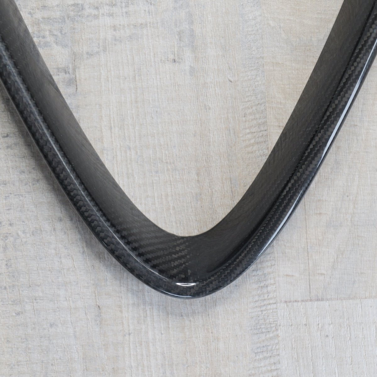 Carbon Fibre V Shield Grill Frame Cover Trim for Alfa Romeo Giulia - Exterior Styling | Carbon Kings