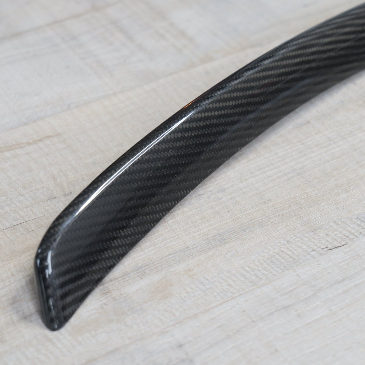 Carbon Fibre V Shield Grill Frame Cover Trim for Alfa Romeo Giulia - Exterior Styling | Carbon Kings