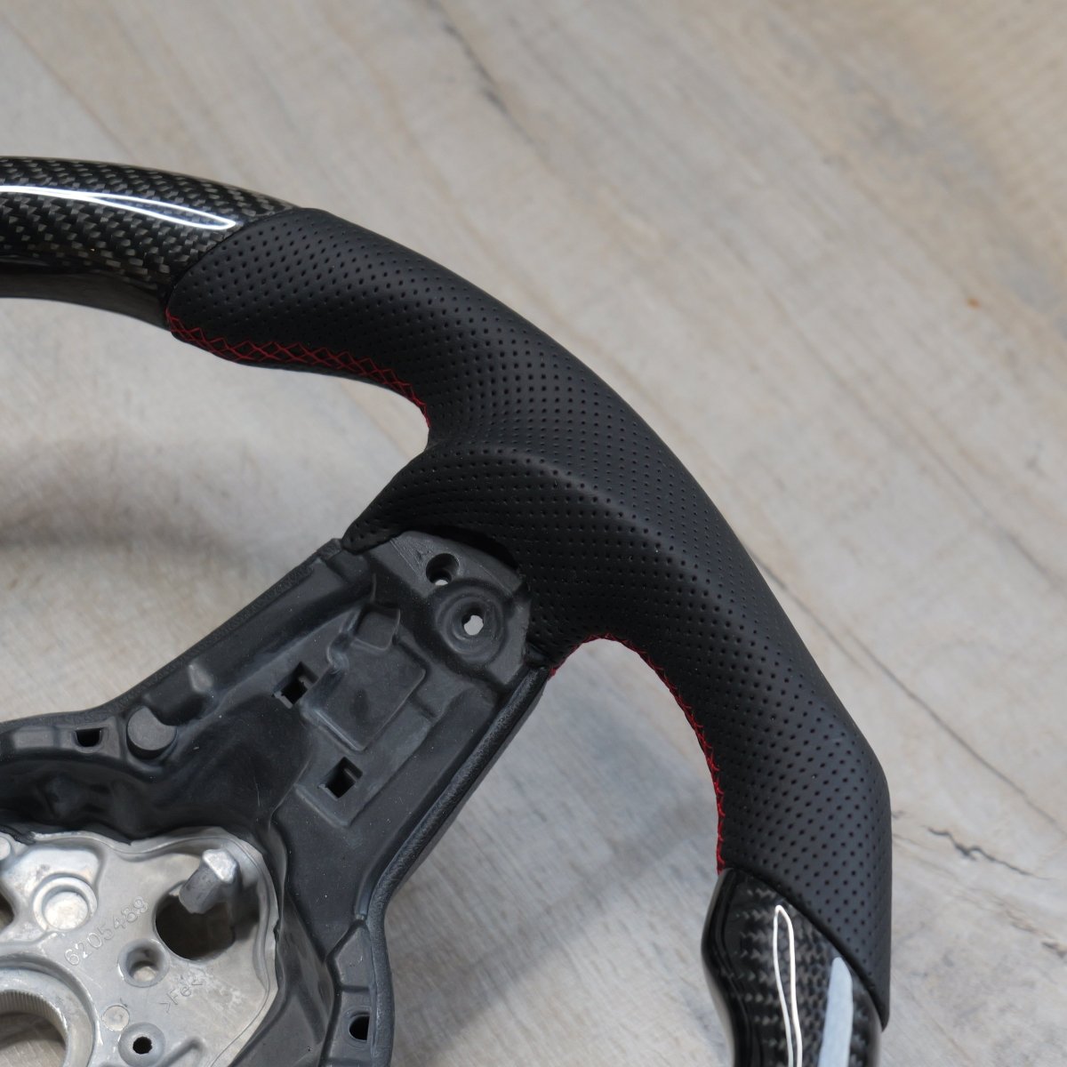 Carbon Fibre Steering Wheel for Volkswagen VW Golf MK7 MK7.5 R R - Line GTI GTD GTE + - Interior Styling | Carbon Kings