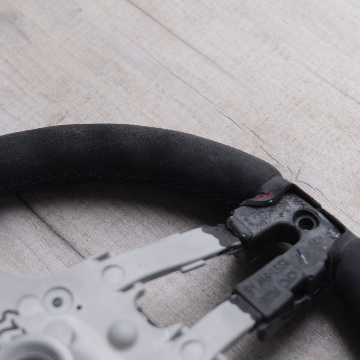 Full Alcantara Suede Steering Wheel for BMW M Sport 3 4 X1 X3 X4 X5 X6 M2 M3 M4 F80 - Interior Styling | Carbon Kings