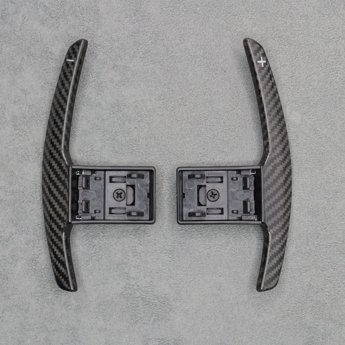 Carbon Fibre / White Gear Paddle Shifters BMW F80 M3 F82 F83 M4 F87 M2 F30 - Interior Styling | Carbon Kings