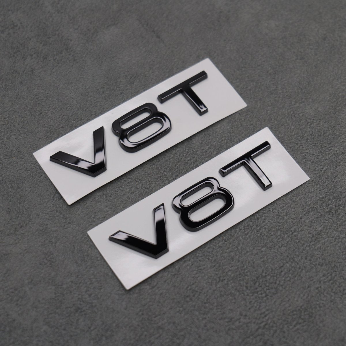 2x Gloss Black V8T Side Wing Badge Emblems for Audi SQ7 S6 S5 RS4 RS5 RS6 RS7 S8 - Exterior Styling | Carbon Kings