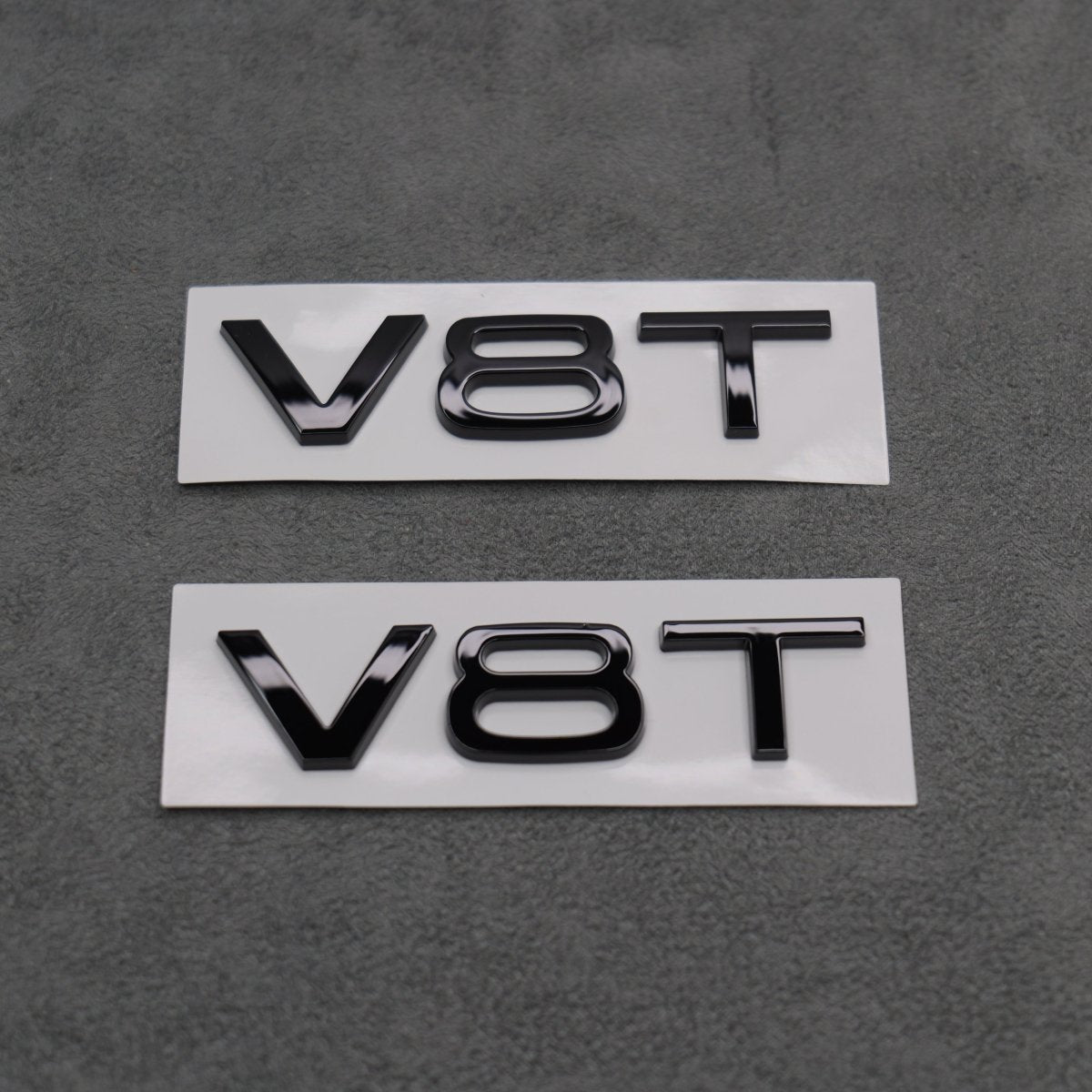 2x Gloss Black V8T Side Wing Badge Emblems for Audi SQ7 S6 S5 RS4 RS5 RS6 RS7 S8 - Exterior Styling | Carbon Kings