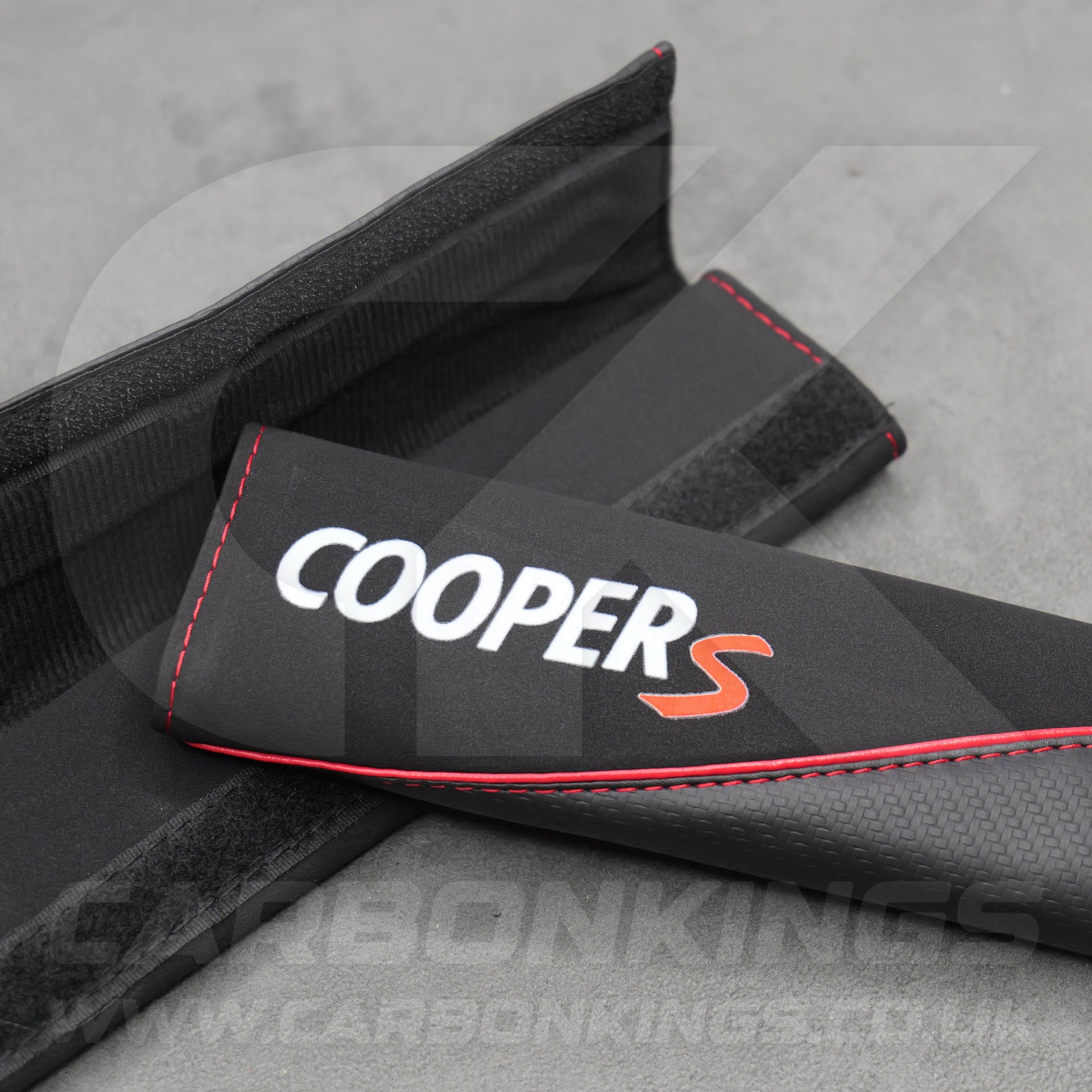 Mini Cooper S Carbon Fibre Leather / Suede Seatbelt Covers Pads Protectors