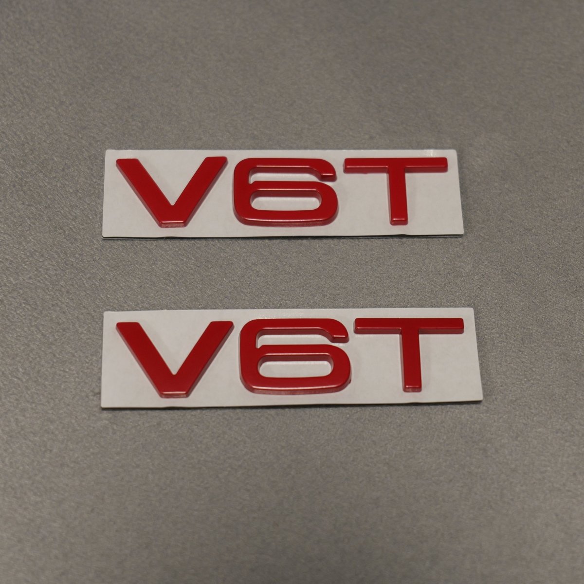 2x Gloss Red V6T Side Wing Badge Emblems for Audi A4 A5 A6 A7 S3 S4 S5 S6 Q5 Q7 - Exterior Styling | Carbon Kings